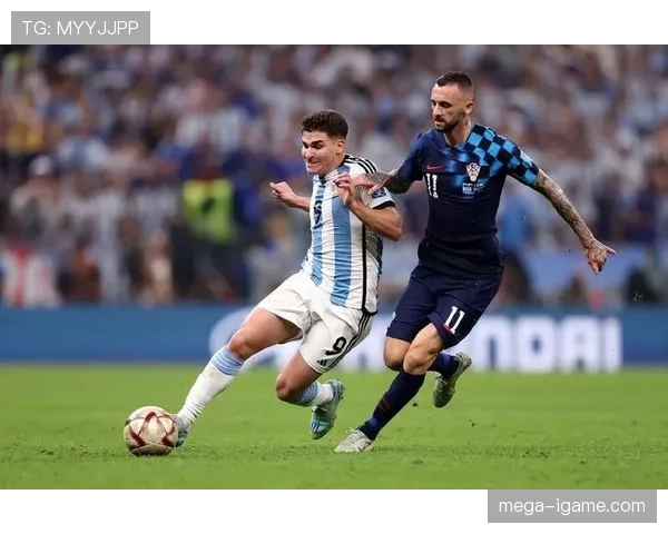 阿尔瓦雷斯伤愈复出，助球队士气高涨状态回暖